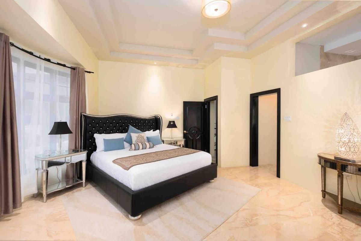 Villa Mimosa Jamaica Exclusive Luxury Stay- Resort Vibe Discovery Bay Luaran gambar